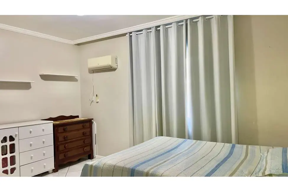 Foto 6 de Casa com 3 quartos à venda, 384m2 em Centro, Balneario Camboriu - SC