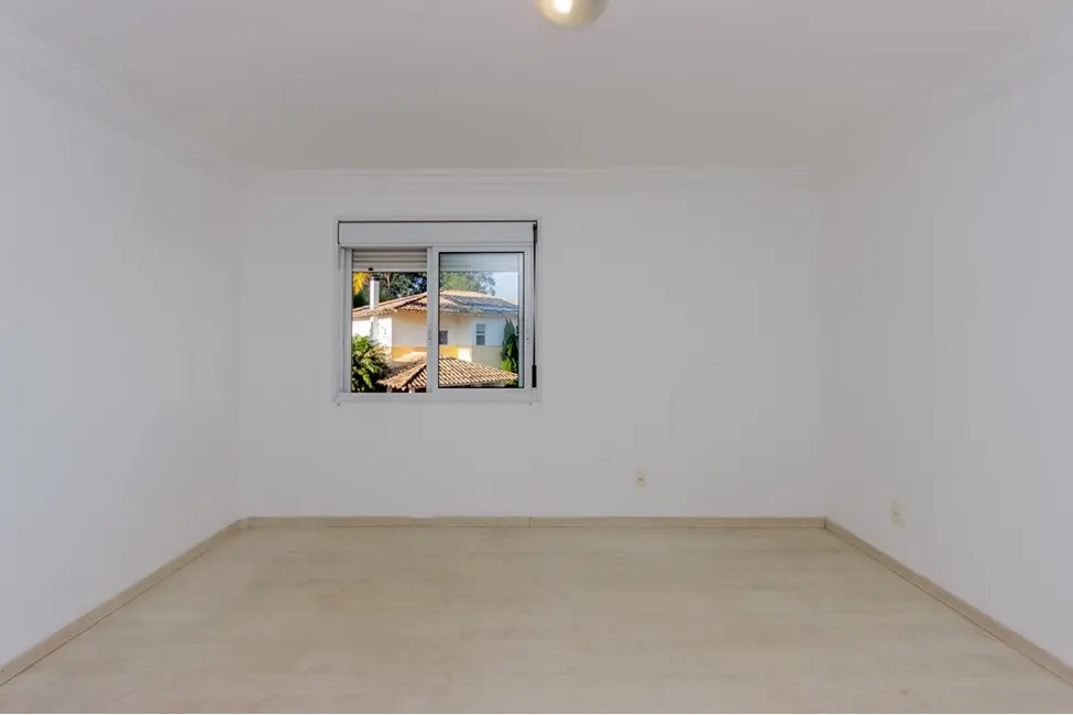 Foto 8 de Casa de Condomínio com 4 quartos à venda, 276m2 em Interlagos, São Paulo - SP