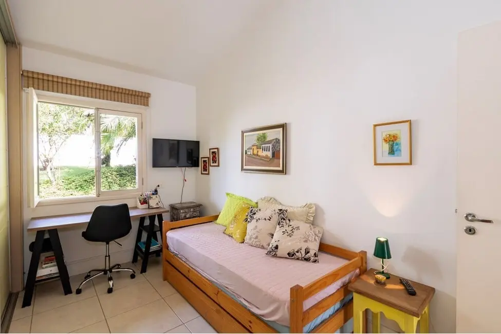 Foto 7 de Casa de Condomínio com 4 quartos à venda, 186m2 em Granja Santa Maria, Carapicuiba - SP