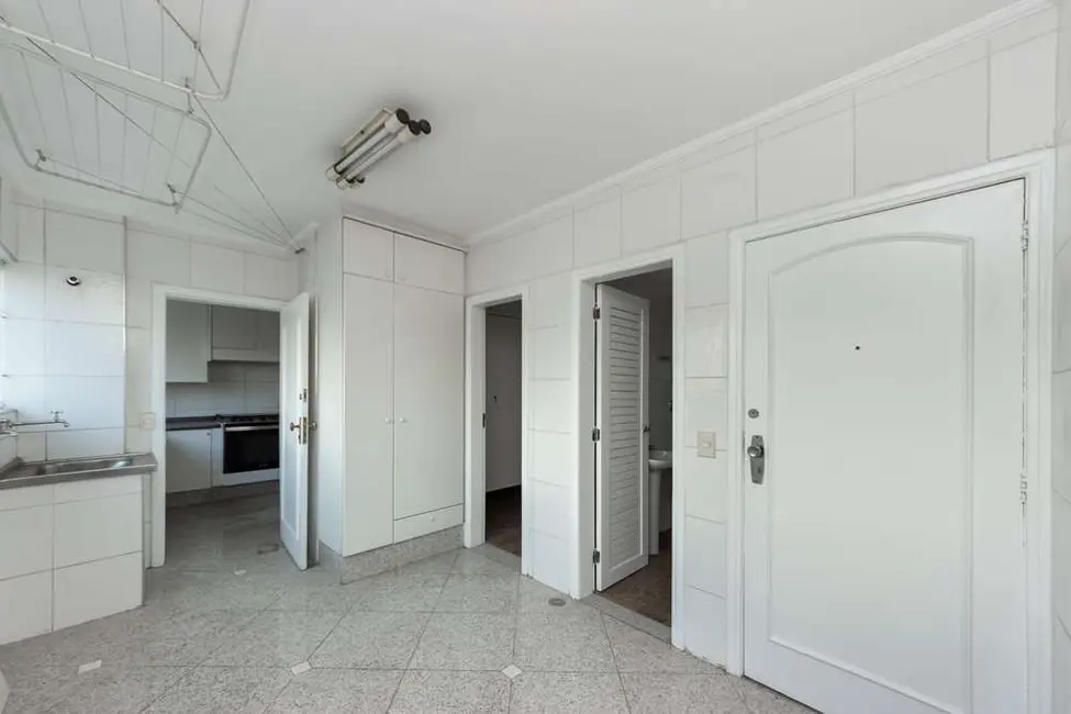 Foto 6 de Apartamento com 3 quartos à venda, 165m2 em Moema, São Paulo - SP
