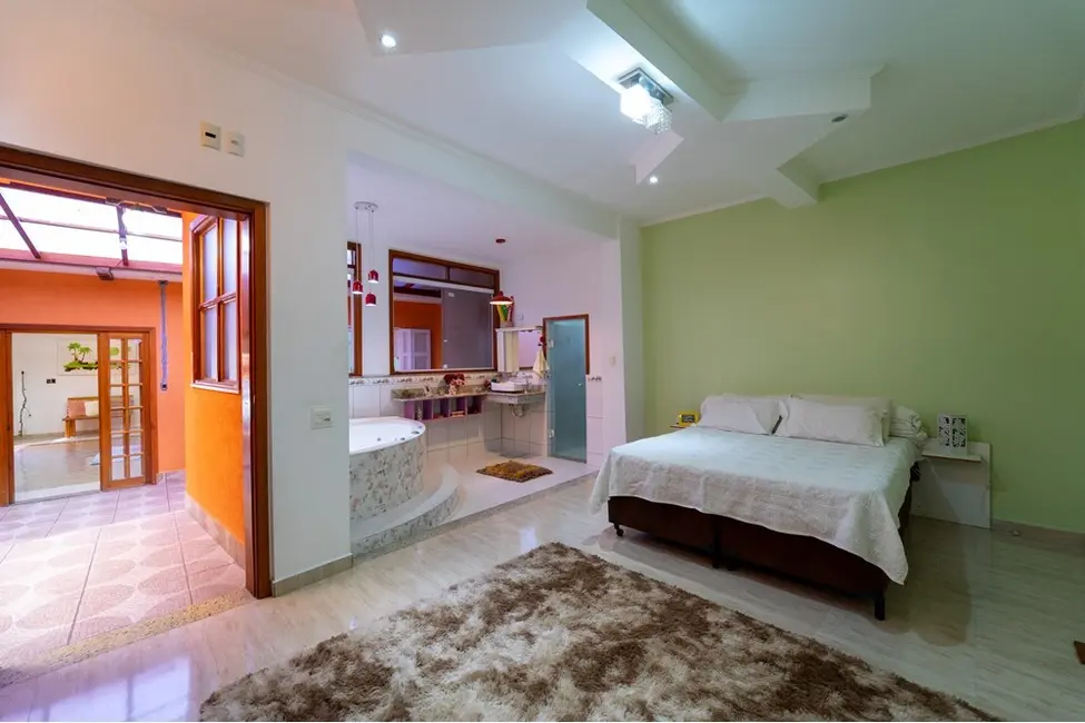 Foto 3 de Casa com 4 quartos à venda, 186m2 em Vila Rica, Jundiai - SP