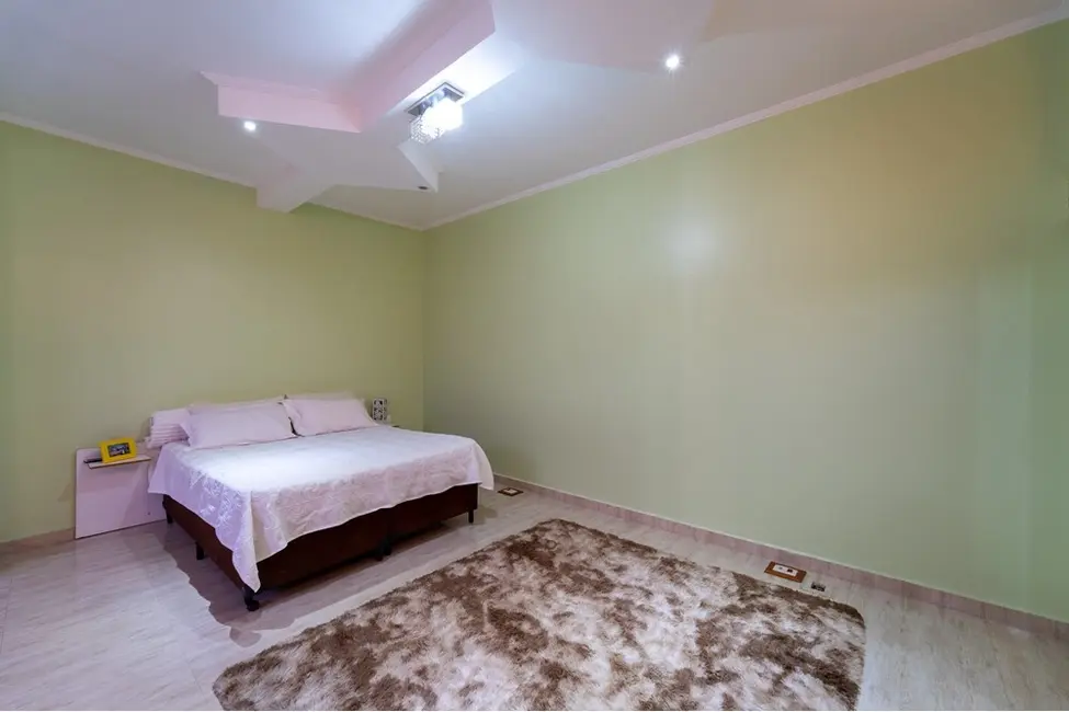 Foto 4 de Casa com 4 quartos à venda, 186m2 em Vila Rica, Jundiai - SP