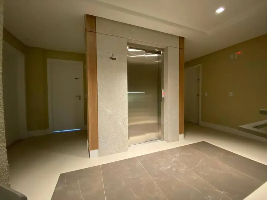 Apartamento com 2 quartos à venda, 108m2 em Bombinhas - SC - imagem 5 Foto 5 de Apartamento com 2 quartos à venda, 108m2 em Bombinhas - SC