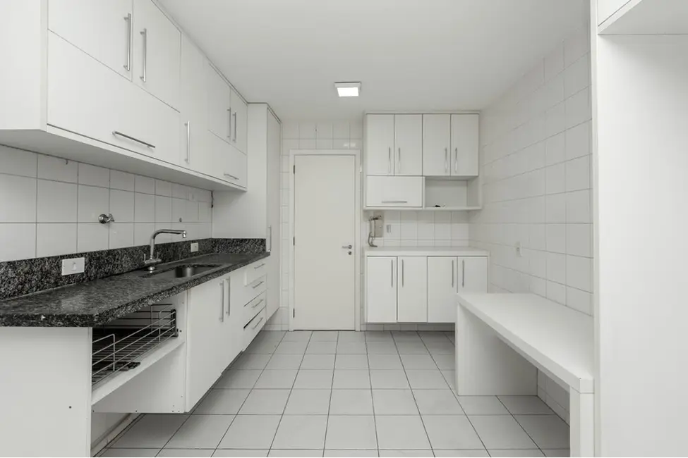 Foto 9 de Apartamento com 3 quartos à venda, 272m2 em Morumbi, São Paulo - SP