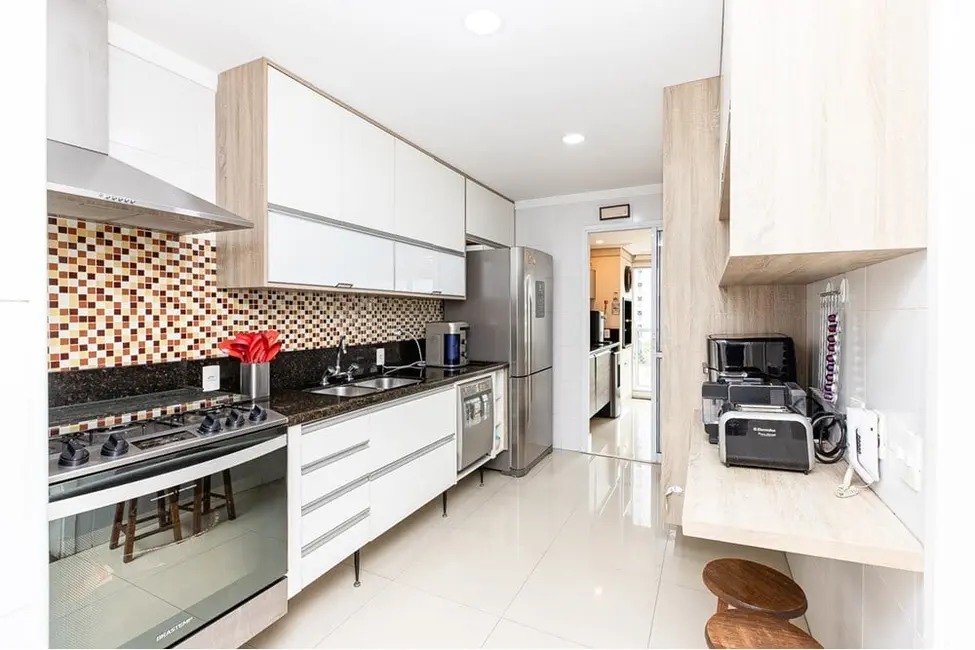 Foto 3 de Apartamento com 4 quartos à venda, 171m2 em Aclimação, São Paulo - SP