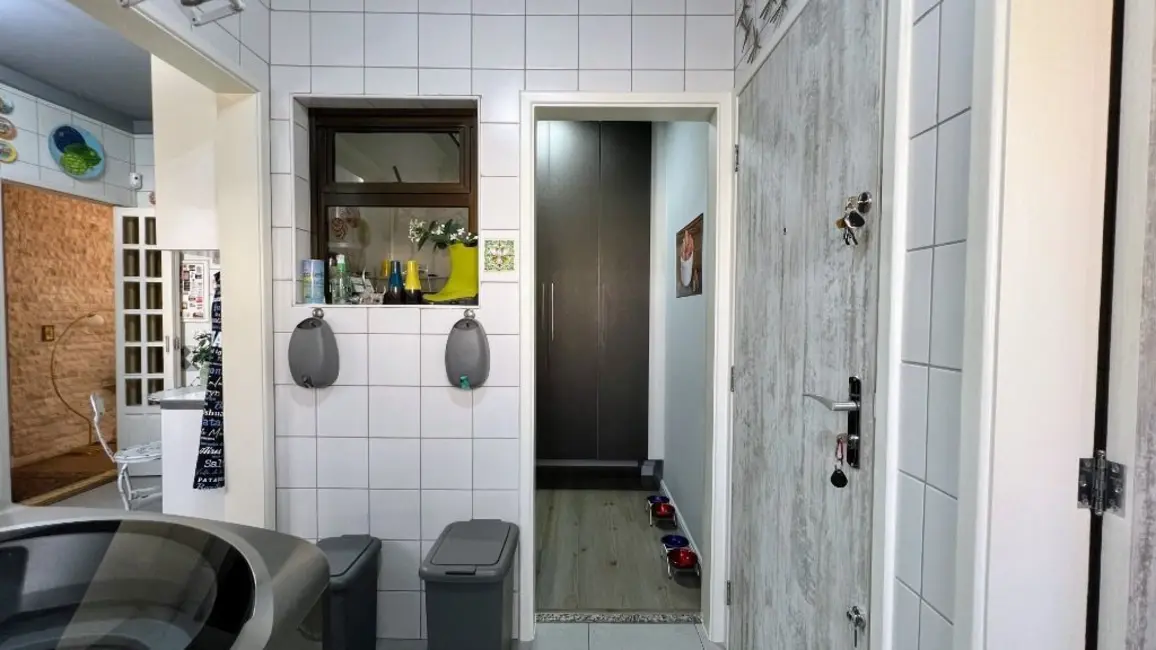 Apartamento com 3 quartos à venda, 102m2 em Pinheiros, São Paulo - SP - imagem 3 Foto 3 de Apartamento com 3 quartos à venda, 102m2 em Pinheiros, São Paulo - SP