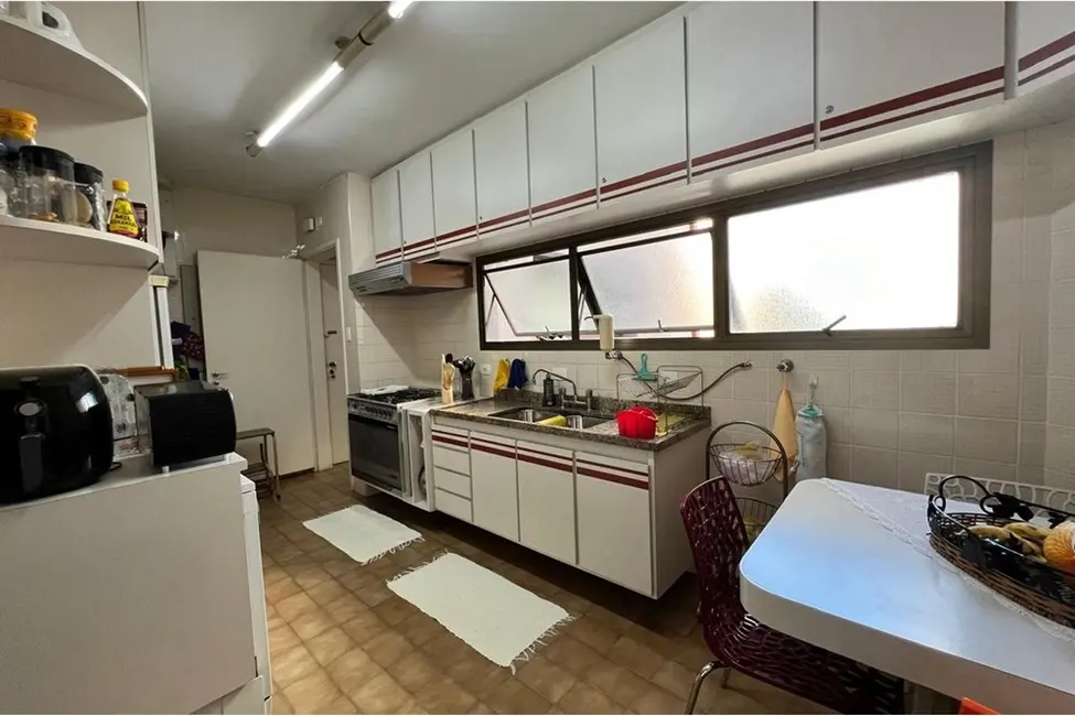 Foto 7 de Apartamento com 3 quartos à venda, 163m2 em Itaim Bibi, São Paulo - SP