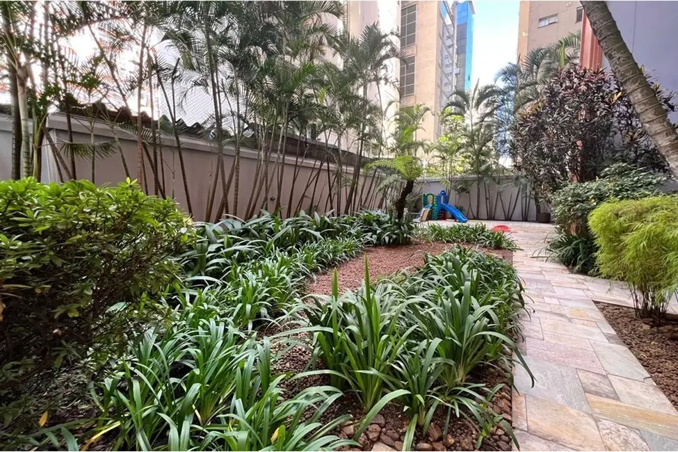 Foto 3 de Apartamento com 3 quartos à venda, 163m2 em Itaim Bibi, São Paulo - SP