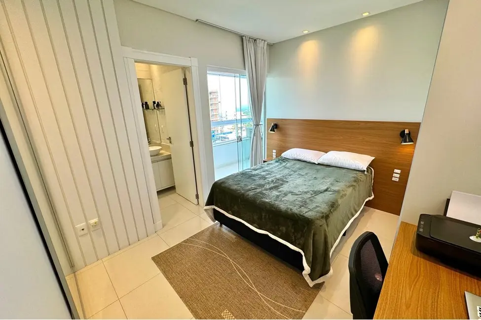 Apartamento com 3 quartos à venda, 125m2 em Itajai - SC - imagem 7 Foto 7 de Apartamento com 3 quartos à venda, 125m2 em Itajai - SC