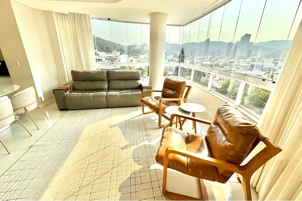 Apartamento com 3 quartos à venda, 125m2 em Itajai - SC - imagem 1 Foto 1 de Apartamento com 3 quartos à venda, 125m2 em Itajai - SC