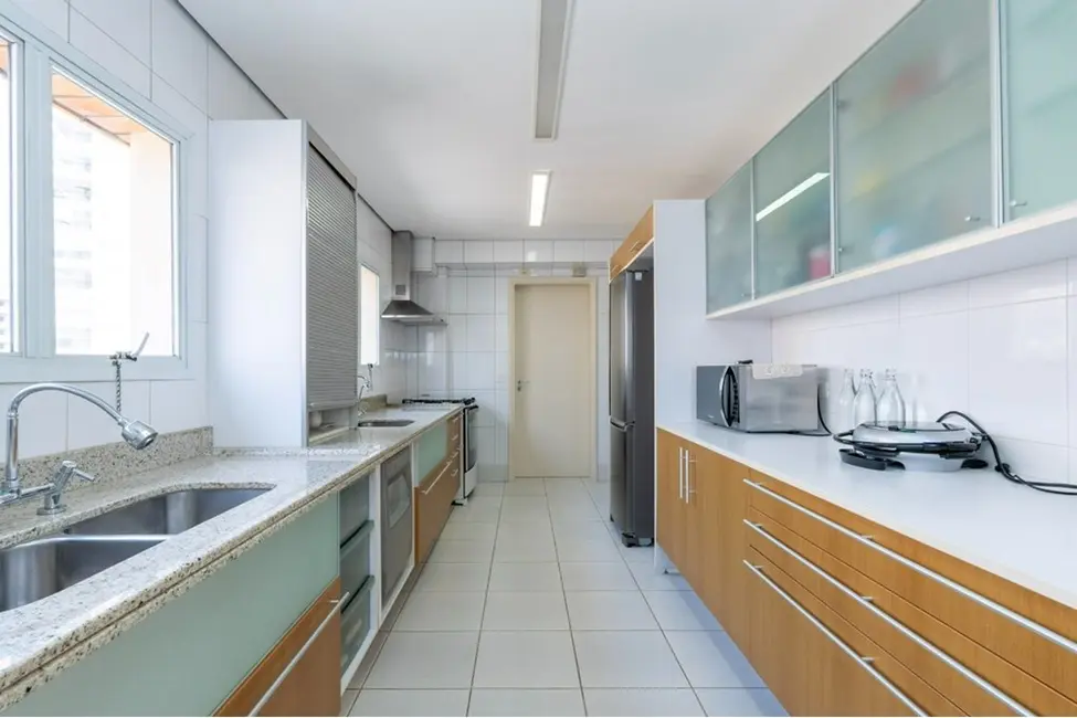 Foto 8 de Apartamento com 4 quartos à venda, 490m2 em Vila Suzana, São Paulo - SP