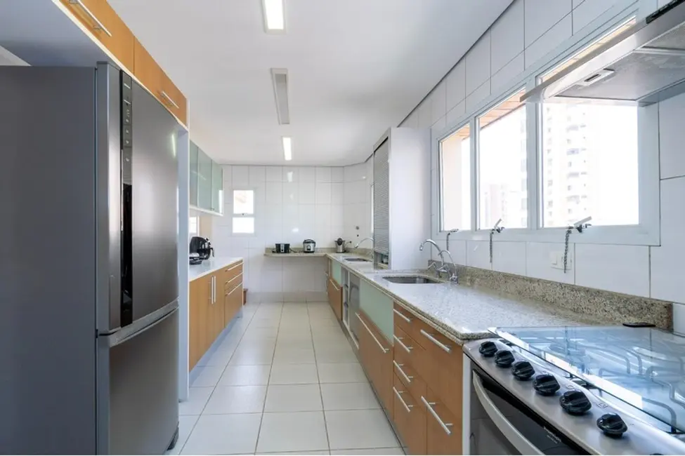 Foto 9 de Apartamento com 4 quartos à venda, 490m2 em Vila Suzana, São Paulo - SP