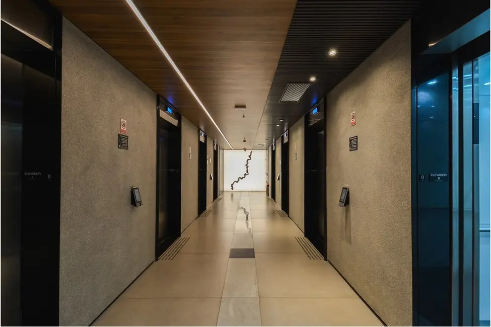 Foto 3 de Sala Comercial à venda, 225m2 em Ponte Pequena, São Paulo - SP