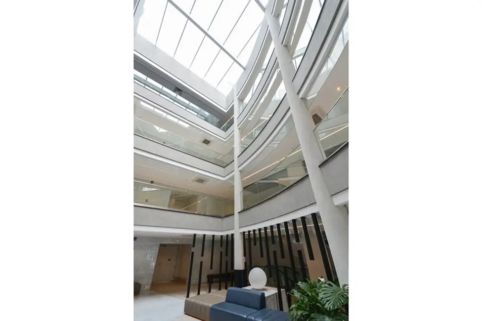 Foto 9 de Sala Comercial à venda, 225225m2 em Ponte Pequena, São Paulo - SP