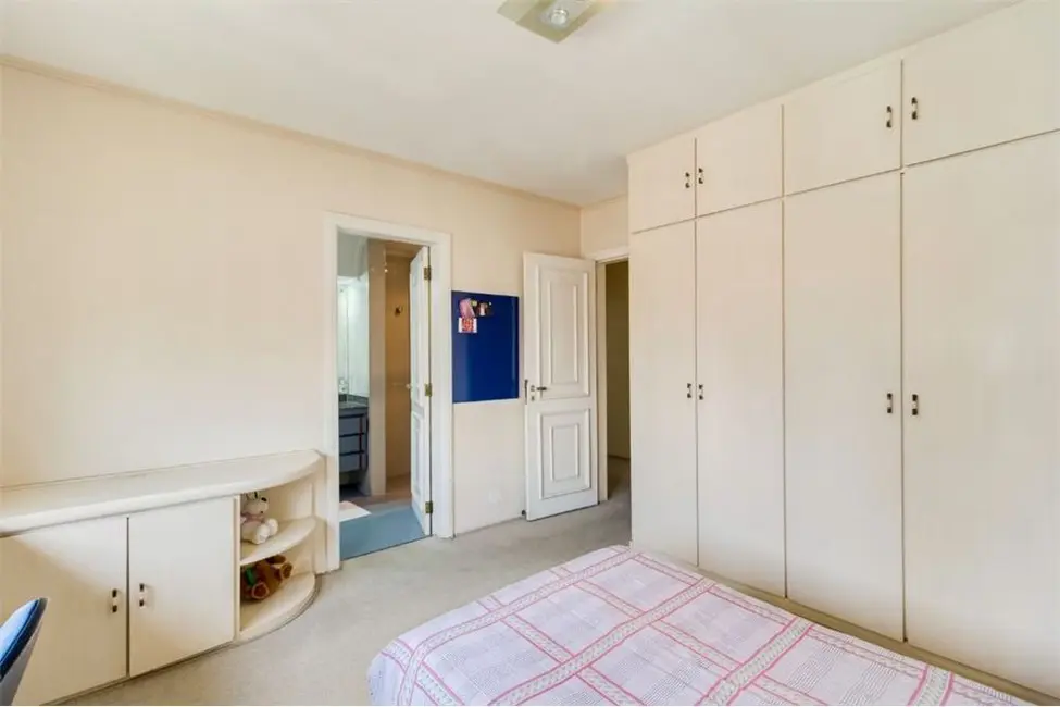 Apartamento com 5 quartos à venda, 800m2 em Indianópolis, São Paulo - SP - imagem 7 Foto 7 de Apartamento com 5 quartos à venda, 800m2 em Indianópolis, São Paulo - SP