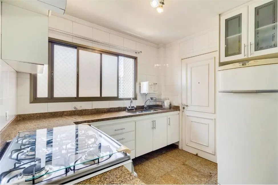 Apartamento com 5 quartos à venda, 800m2 em Indianópolis, São Paulo - SP - imagem 5 Foto 5 de Apartamento com 5 quartos à venda, 800m2 em Indianópolis, São Paulo - SP