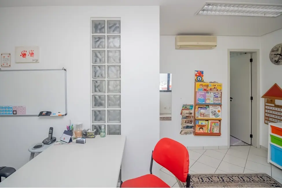 Sala Comercial à venda, 32m2 em Vila Clementino, São Paulo - SP - imagem 9 Foto 9 de Sala Comercial à venda, 32m2 em Vila Clementino, São Paulo - SP
