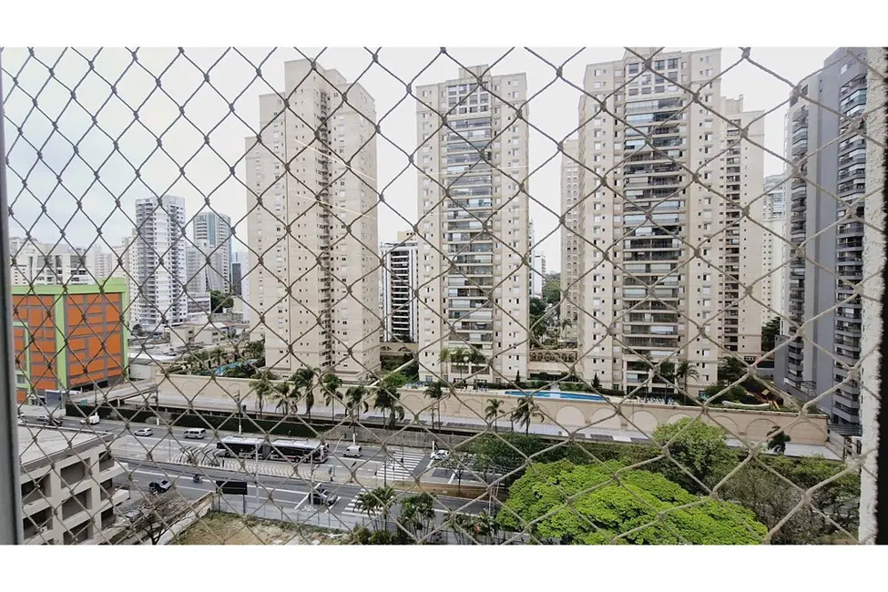 Apartamento com 3 quartos à venda, 99m2 em Jardim das Acácias, São Paulo - SP - imagem 9 Foto 9 de Apartamento com 3 quartos à venda, 99m2 em Jardim das Acácias, São Paulo - SP