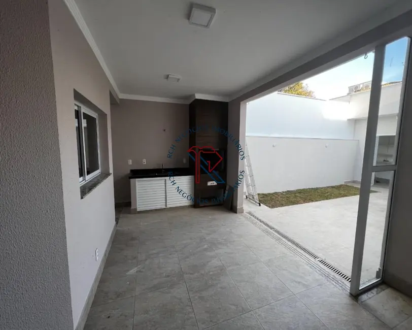 Foto 6 de Casa de Condomínio com 3 quartos à venda, 170m2 em Iporanga, Sorocaba - SP