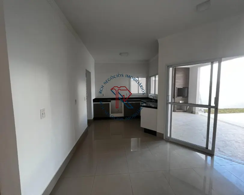 Foto 9 de Casa de Condomínio com 3 quartos à venda, 170m2 em Iporanga, Sorocaba - SP