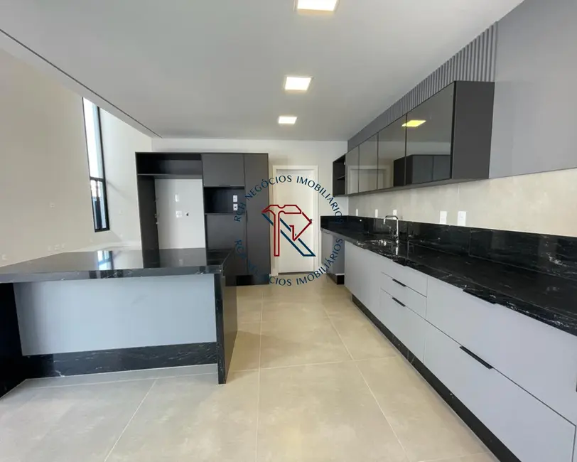 Casa de Condomínio com 4 quartos à venda, 370m2 em Alphaville Nova Esplanada, Votorantim - SP - imagem 4 Foto 4 de Casa de Condomínio com 4 quartos à venda, 370m2 em Alphaville Nova Esplanada, Votorantim - SP