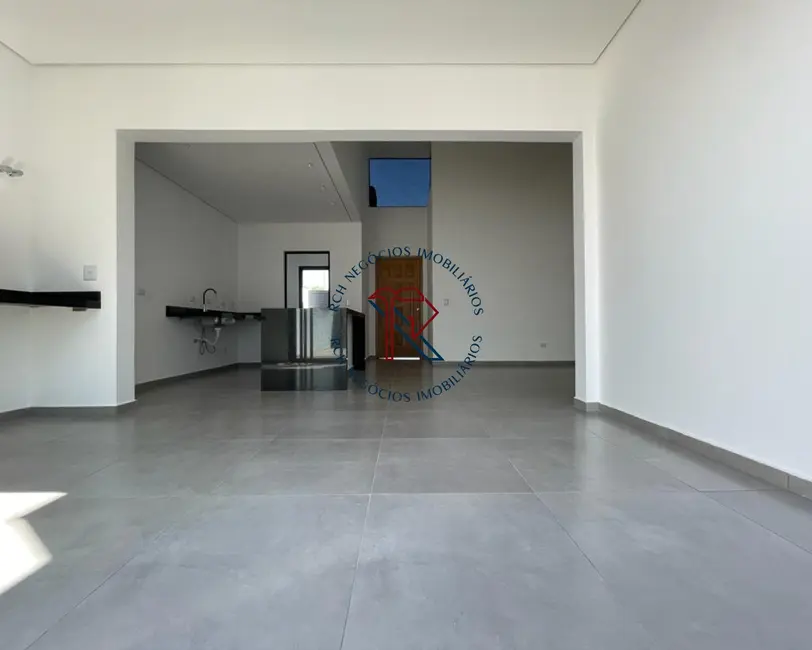 Casa de Condomínio com 3 quartos à venda, 170m2 em Aparecidinha, Sorocaba - SP - imagem 2 Foto 2 de Casa de Condomínio com 3 quartos à venda, 170m2 em Aparecidinha, Sorocaba - SP