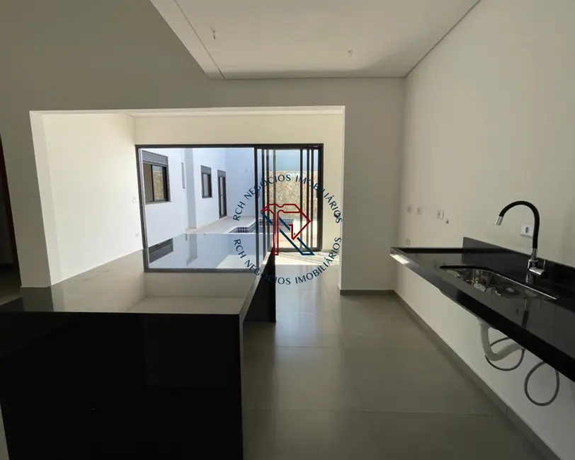 Casa de Condomínio com 3 quartos à venda, 170m2 em Aparecidinha, Sorocaba - SP - imagem 4 Foto 4 de Casa de Condomínio com 3 quartos à venda, 170m2 em Aparecidinha, Sorocaba - SP