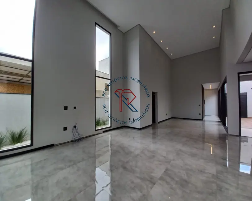 Foto 1 de Casa de Condomínio com 3 quartos à venda, 227m2 em Votorantim - SP