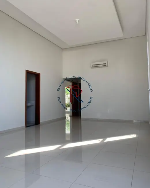 Foto 2 de Casa de Condomínio com 3 quartos à venda, 200m2 em Jardim do Paço, Sorocaba - SP