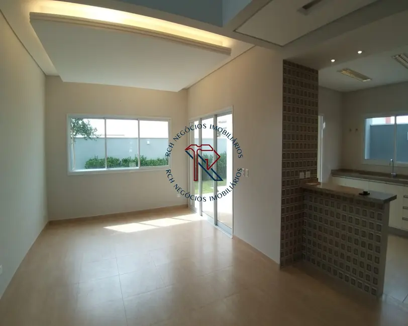 Casa com 3 quartos à venda, 300m2 em Além Ponte, Sorocaba - SP - imagem 4 Foto 4 de Casa com 3 quartos à venda, 300m2 em Além Ponte, Sorocaba - SP