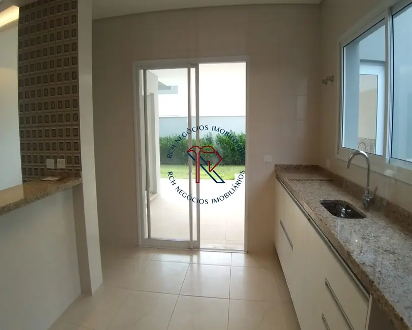 Casa com 3 quartos à venda, 300m2 em Além Ponte, Sorocaba - SP - imagem 5 Foto 5 de Casa com 3 quartos à venda, 300m2 em Além Ponte, Sorocaba - SP