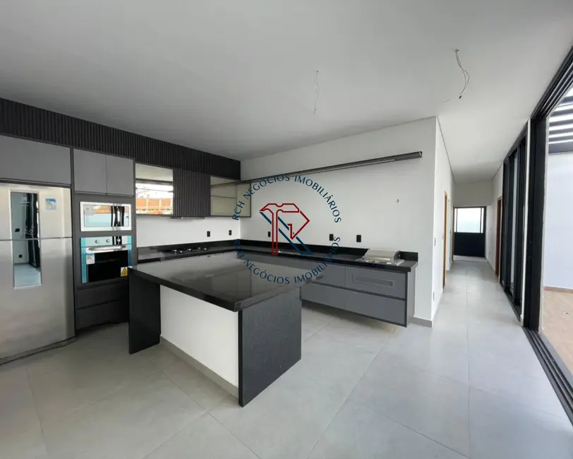 Casa de Condomínio com 3 quartos à venda, 226m2 em Votorantim - SP - imagem 7 Foto 7 de Casa de Condomínio com 3 quartos à venda, 226m2 em Votorantim - SP