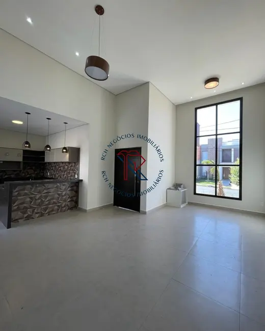 Casa de Condomínio com 3 quartos à venda, 170m2 em Aparecidinha, Sorocaba - SP - imagem 3 Foto 3 de Casa de Condomínio com 3 quartos à venda, 170m2 em Aparecidinha, Sorocaba - SP