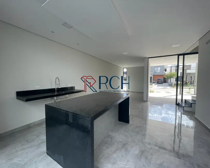 Casa de Condomínio com 3 quartos à venda, 175m2 em Cajuru do Sul, Sorocaba - SP - imagem 4 Foto 4 de Casa de Condomínio com 3 quartos à venda, 175m2 em Cajuru do Sul, Sorocaba - SP