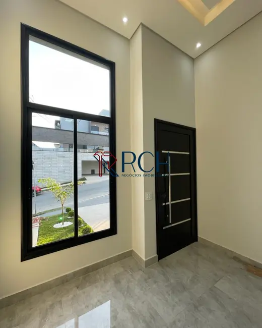 Foto 2 de Casa de Condomínio com 3 quartos à venda, 110m2 em Horto Florestal, Sorocaba - SP