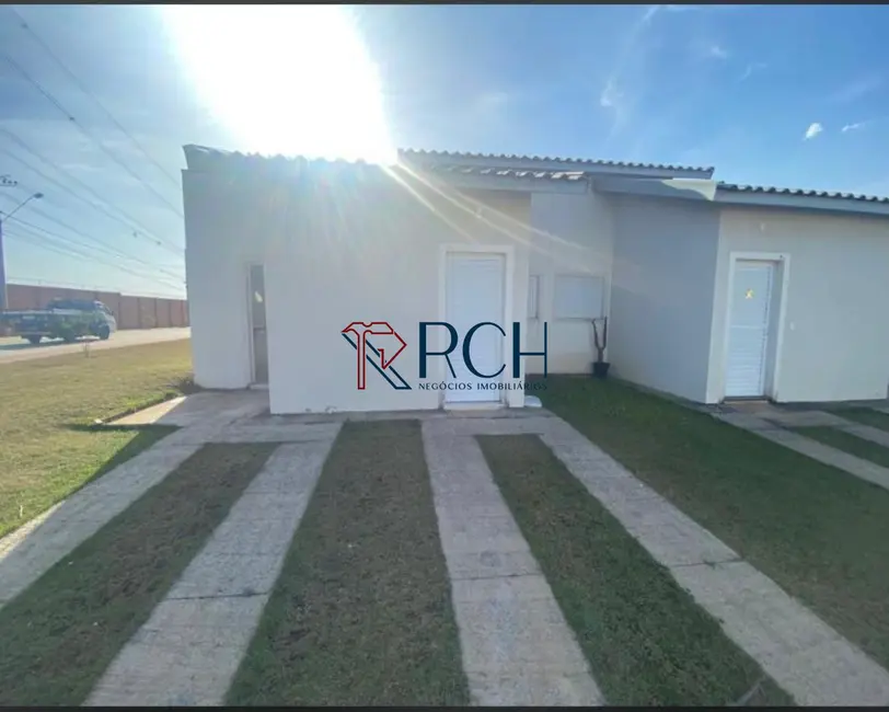 Casa de Condomínio com 3 quartos à venda, 72m2 em Aparecidinha, Sorocaba - SP - imagem 3 Foto 3 de Casa de Condomínio com 3 quartos à venda, 72m2 em Aparecidinha, Sorocaba - SP