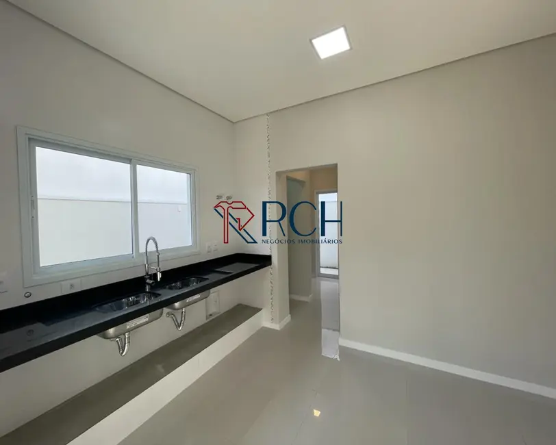 Casa de Condomínio com 3 quartos à venda, 175m2 em Jardim Residencial Chácara Ondina, Sorocaba - SP - imagem 5 Foto 5 de Casa de Condomínio com 3 quartos à venda, 175m2 em Jardim Residencial Chácara Ondina, Sorocaba - SP
