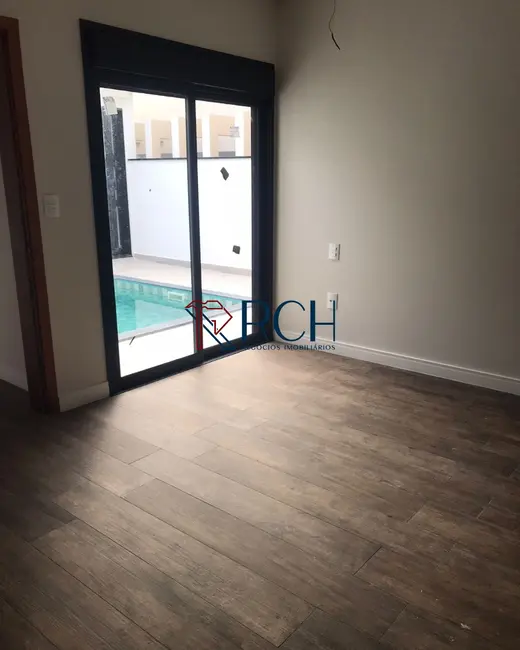 Casa de Condomínio com 3 quartos à venda, 187m2 em Jardim Residencial Chácara Ondina, Sorocaba - SP - imagem 8 Foto 8 de Casa de Condomínio com 3 quartos à venda, 187m2 em Jardim Residencial Chácara Ondina, Sorocaba - SP