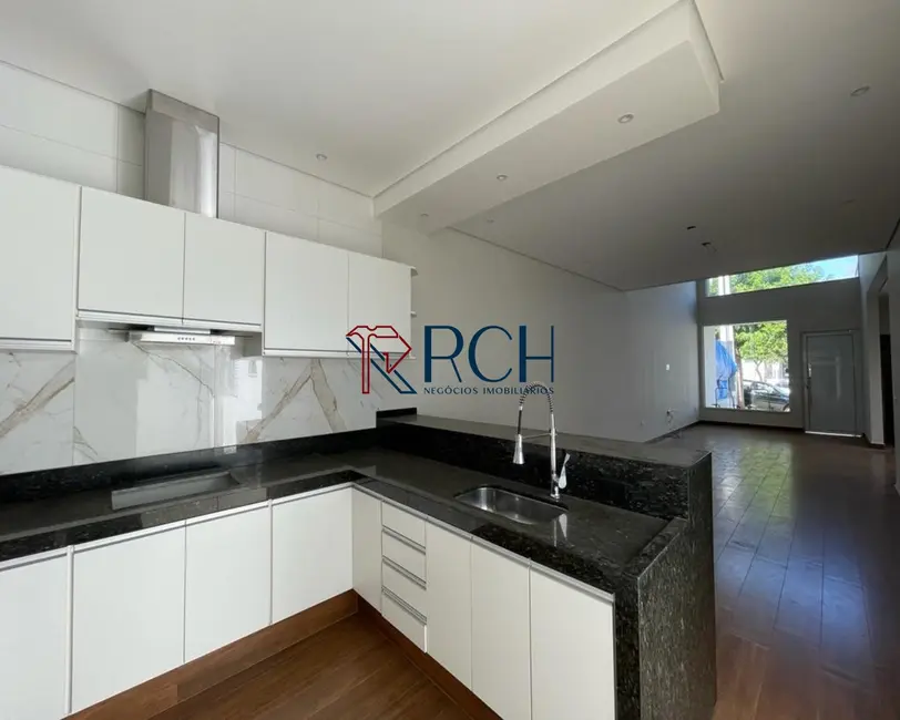 Casa de Condomínio com 3 quartos à venda, 104m2 em Cajuru do Sul, Sorocaba - SP - imagem 6 Foto 6 de Casa de Condomínio com 3 quartos à venda, 104m2 em Cajuru do Sul, Sorocaba - SP