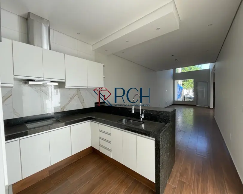 Casa de Condomínio com 3 quartos à venda, 104m2 em Cajuru do Sul, Sorocaba - SP - imagem 4 Foto 4 de Casa de Condomínio com 3 quartos à venda, 104m2 em Cajuru do Sul, Sorocaba - SP