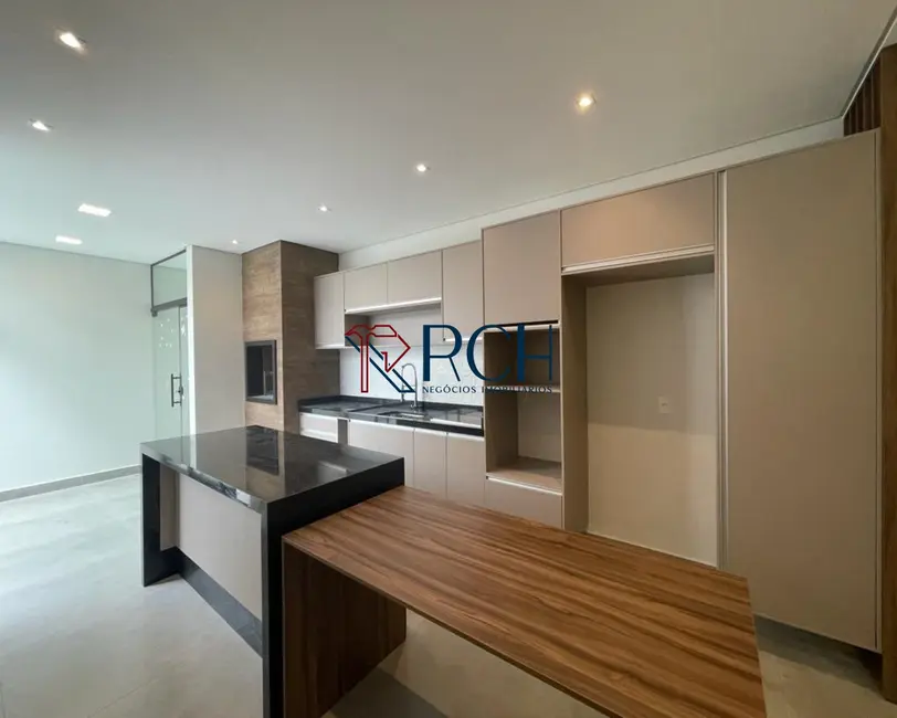 Casa de Condomínio com 3 quartos à venda, 118m2 em Cajuru do Sul, Sorocaba - SP - imagem 6 Foto 6 de Casa de Condomínio com 3 quartos à venda, 118m2 em Cajuru do Sul, Sorocaba - SP
