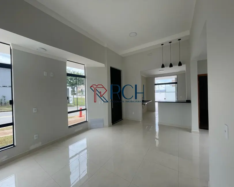 Casa de Condomínio com 3 quartos à venda, 145m2 em Cajuru do Sul, Sorocaba - SP - imagem 5 Foto 5 de Casa de Condomínio com 3 quartos à venda, 145m2 em Cajuru do Sul, Sorocaba - SP