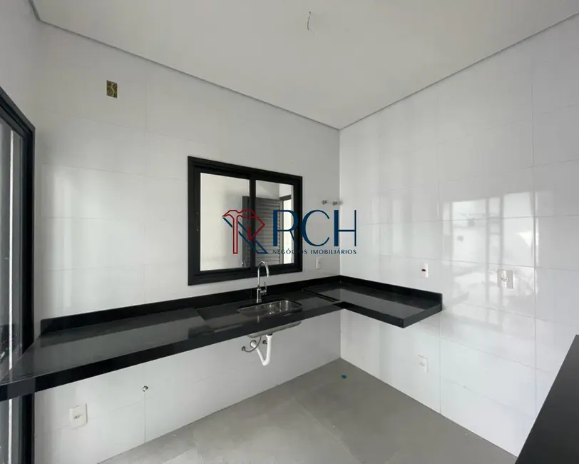 Casa com 3 quartos à venda, 103m2 em Caguassu, Sorocaba - SP - imagem 8 Foto 8 de Casa com 3 quartos à venda, 103m2 em Caguassu, Sorocaba - SP
