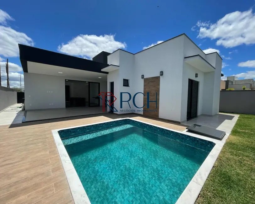 Foto 2 de Casa de Condomínio com 3 quartos à venda, 240m2 em Votorantim - SP