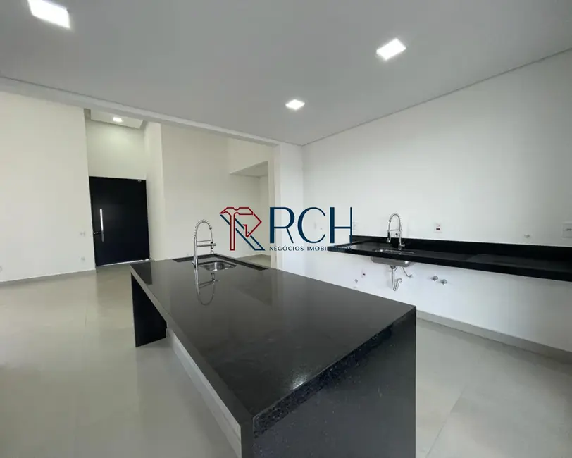 Foto 6 de Casa de Condomínio com 3 quartos à venda, 240m2 em Votorantim - SP