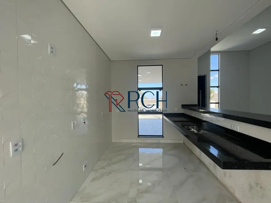 Foto 3 de Casa de Condomínio com 3 quartos à venda, 176m2 em Aparecidinha, Sorocaba - SP