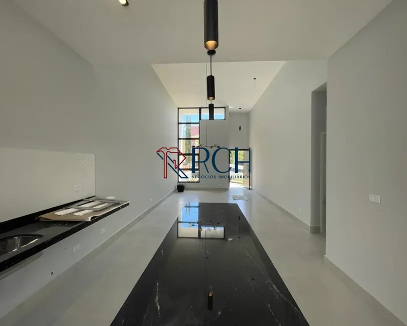 Casa de Condomínio com 3 quartos à venda, 138m2 em Cajuru do Sul, Sorocaba - SP - imagem 4 Foto 4 de Casa de Condomínio com 3 quartos à venda, 138m2 em Cajuru do Sul, Sorocaba - SP