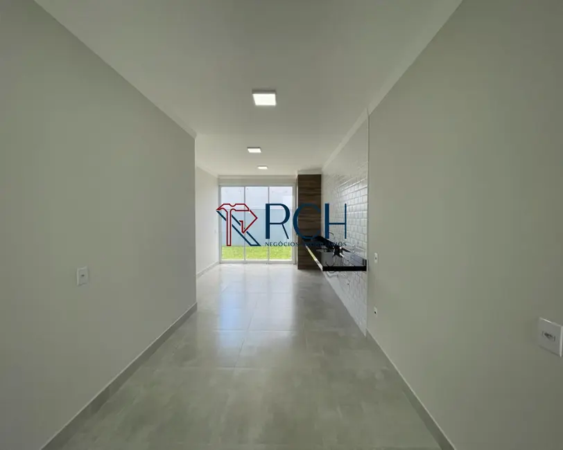 Casa de Condomínio com 3 quartos à venda, 148m2 em Cajuru do Sul, Sorocaba - SP - imagem 4 Foto 4 de Casa de Condomínio com 3 quartos à venda, 148m2 em Cajuru do Sul, Sorocaba - SP