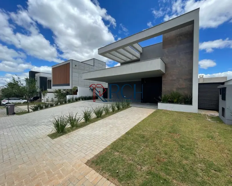 Foto 2 de Casa de Condomínio com 3 quartos à venda, 236m2 em Votorantim - SP