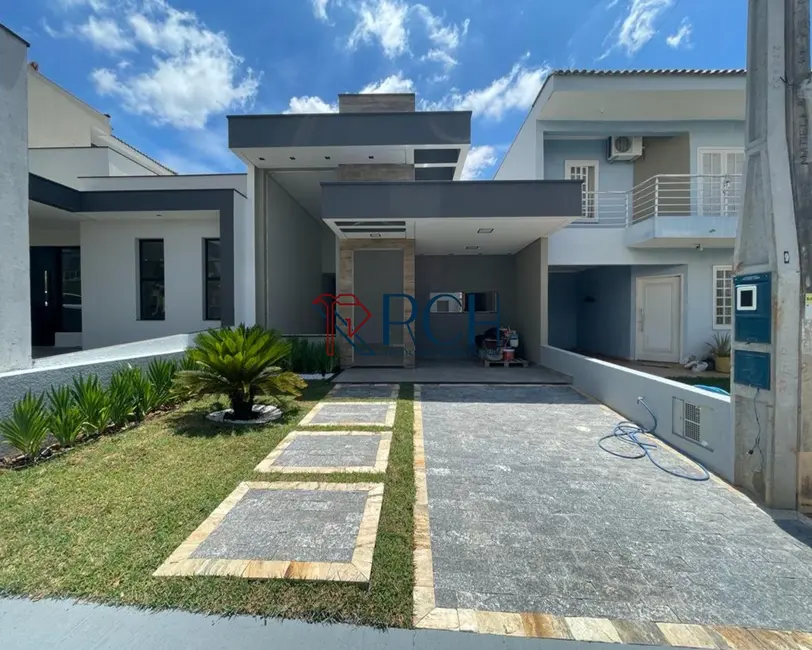 Foto 1 de Casa de Condomínio com 3 quartos à venda, 105m2 em Horto Florestal, Sorocaba - SP